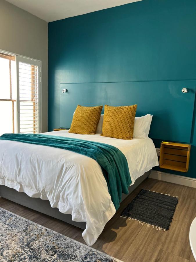 Hermanus Waterfront Apartment No 17 ภายนอก รูปภาพ