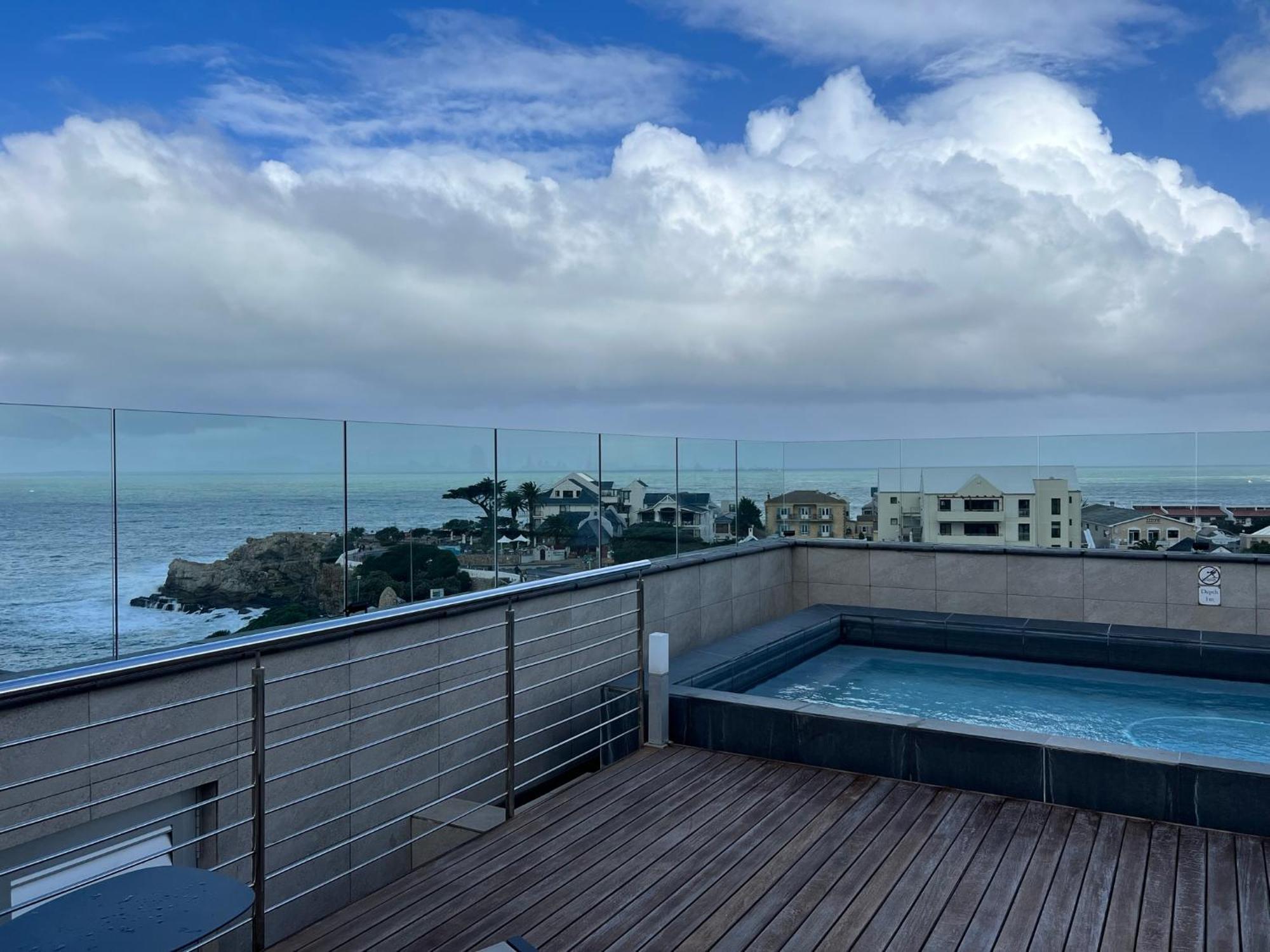 Hermanus Waterfront Apartment No 17 ภายนอก รูปภาพ