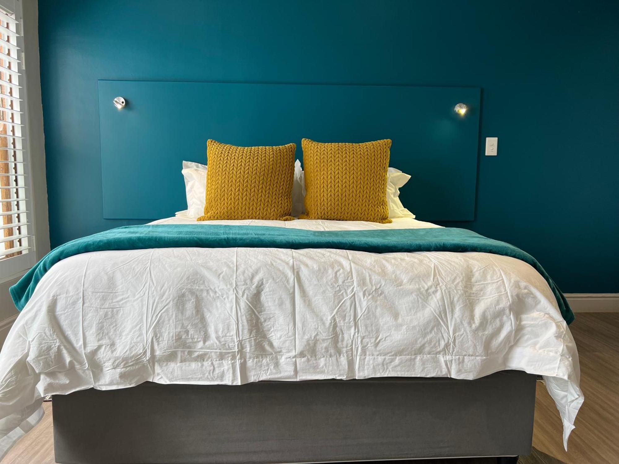 Hermanus Waterfront Apartment No 17 ภายนอก รูปภาพ